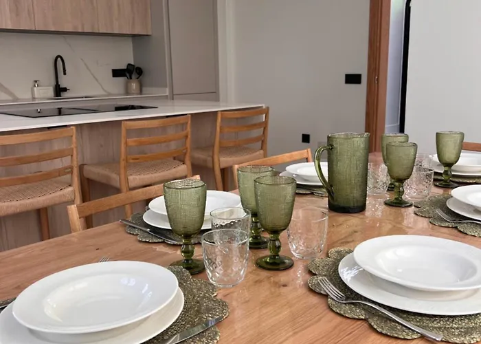 فيلة La Favorita بويرتو ذيل كارمين