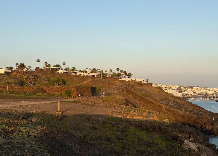 La Favorita فيلة