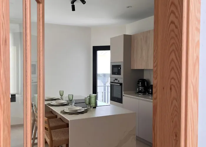 فيلة La Favorita